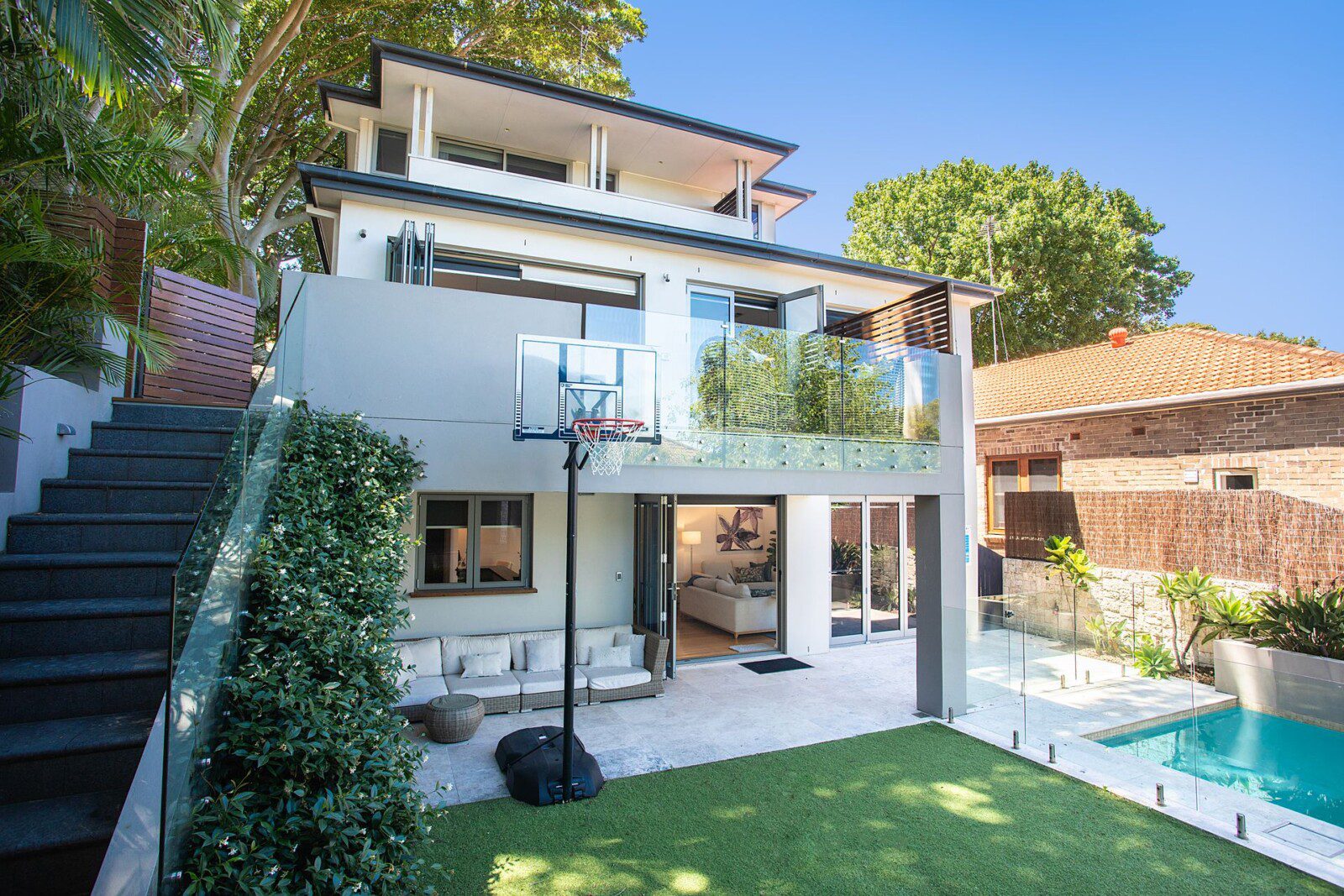 f0225bcb a3eb ef9c 6139 366c66d61c87