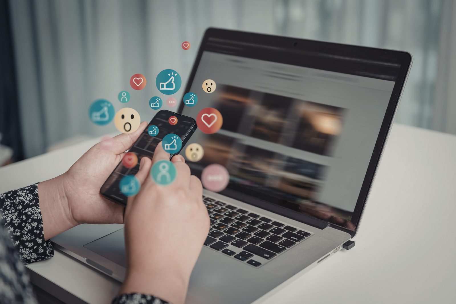 Social Proof Everywhere: Embedding UGC (User-generated Content) for Trust