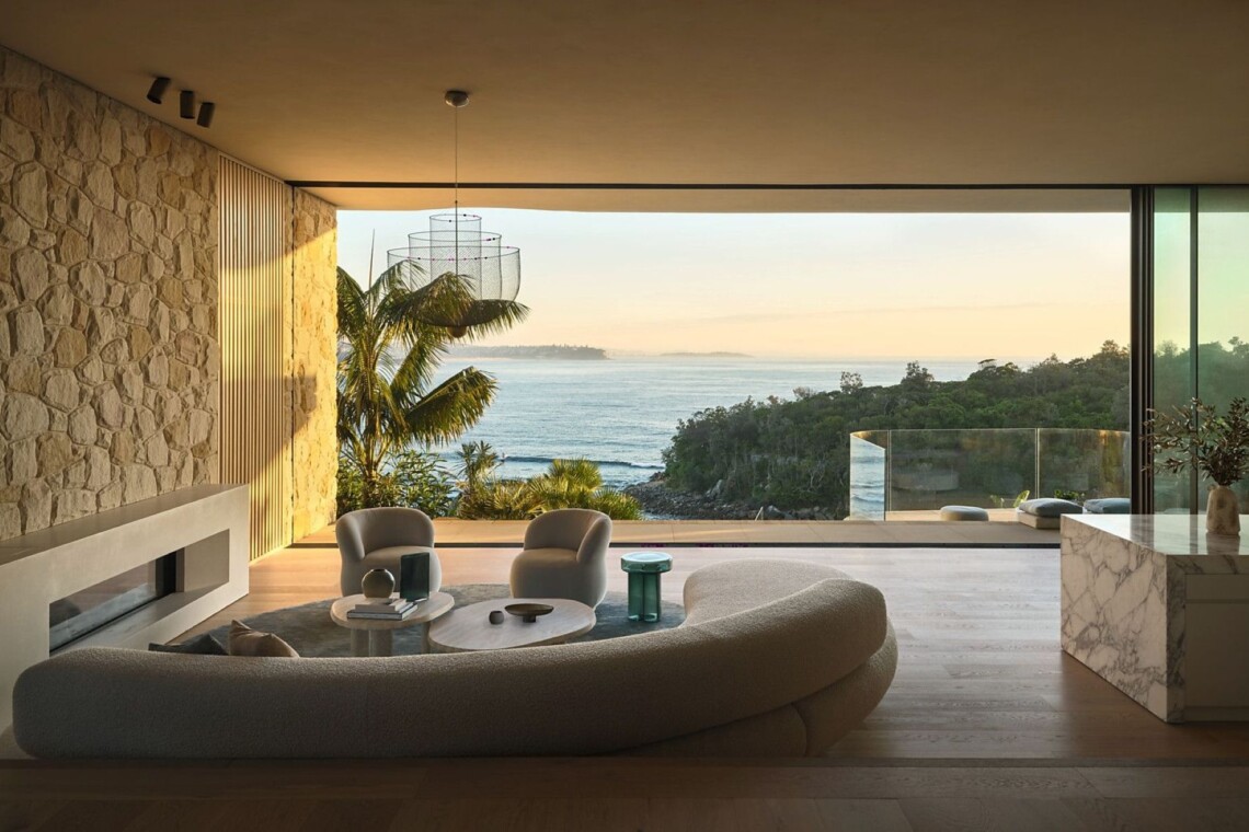 Airbnb Property Descriptions: What High-Performing Listings Do Differently